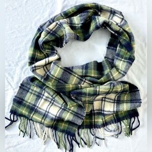 100% Cashmere Scarf – Green, Navy & Light Yellow Plaid – Soft Luxury Wrap